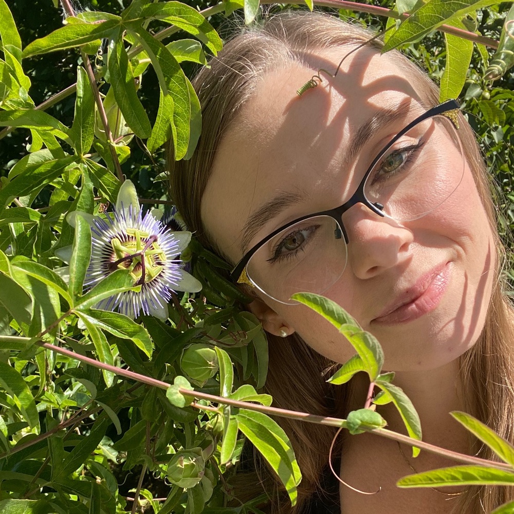 Meet your Posher, Tassia